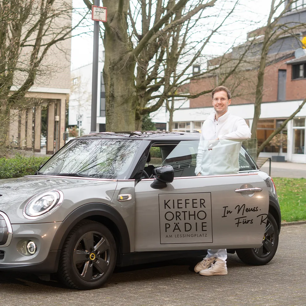 Dr. Florian Greis - Kieferorthopädie in Neuss