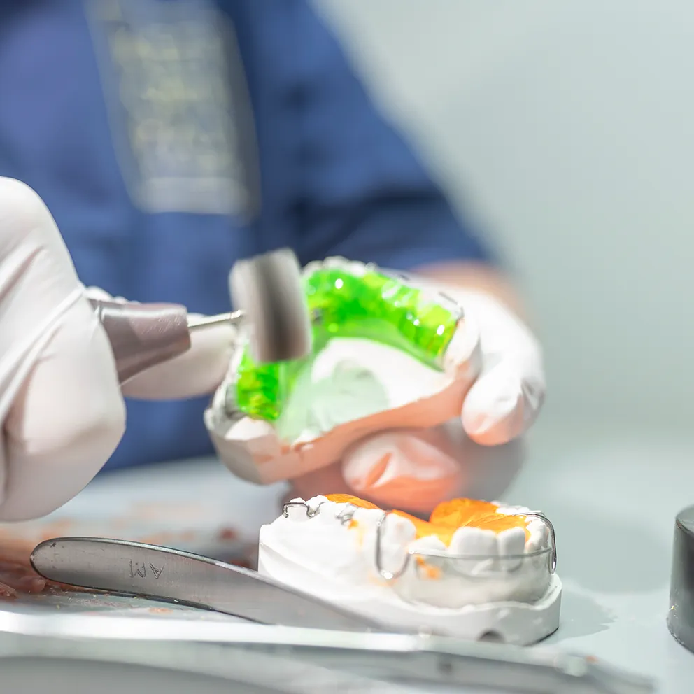 Dr. Florian Greis - Kieferorthopädie in Neuss